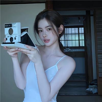 肆年 海报